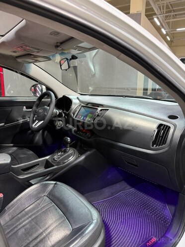 Kia Sportage 2012, 211,000 km - 2.0 l - Sumqayıt