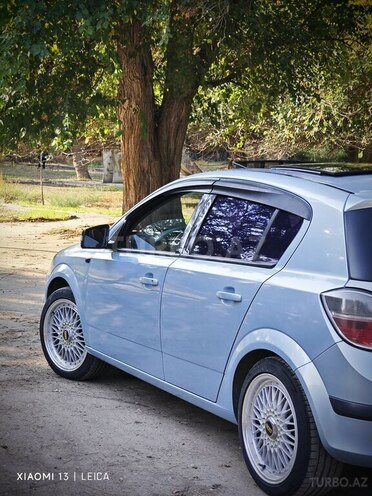 Opel Astra 2009, 216,000 km - 1.4 l - Bakı