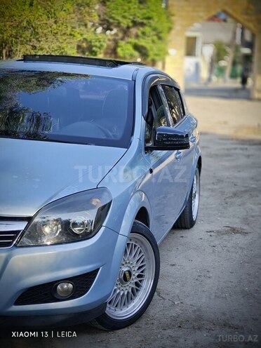 Opel Astra 2009, 216,000 km - 1.4 l - Bakı