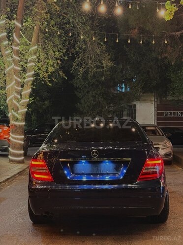 Mercedes C 250 2011, 393,000 km - 2.1 l - Bakı