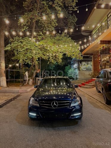 Mercedes C 250 2011, 393,000 km - 2.1 l - Bakı