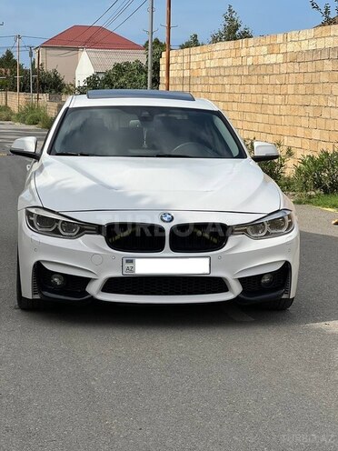 BMW  2015, 219,200 km - 2.0 л - Bakı