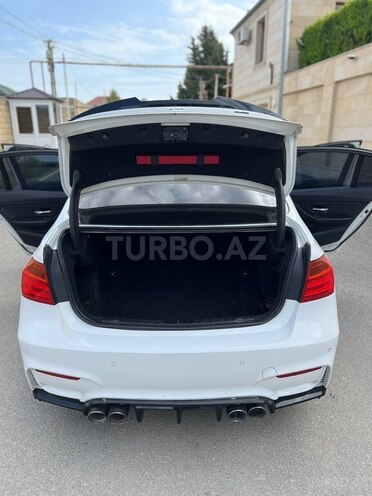 BMW  2015, 219,200 km - 2.0 л - Bakı