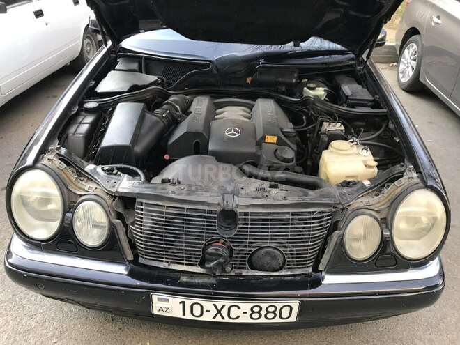 Mercedes E 240 1998, 406,000 km - 2.4 l - Bakı