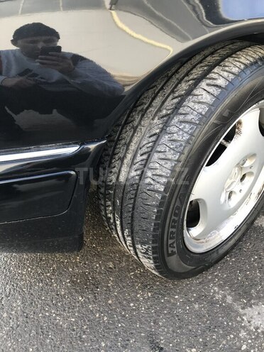 Mercedes E 240 1998, 406,000 km - 2.4 l - Bakı