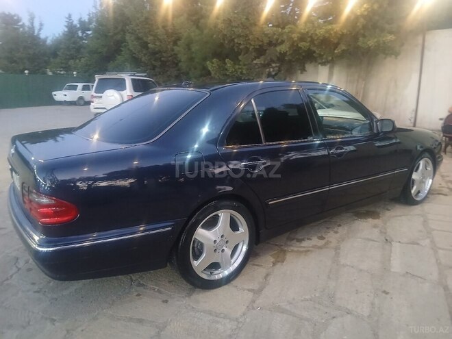 Mercedes E 220 2001, 490,000 km - 2.2 l - Bakı