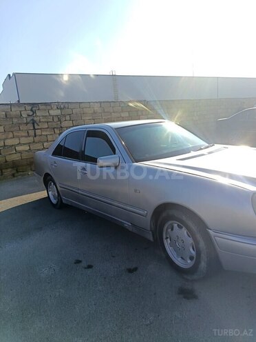 Mercedes E 290 1997, 370,000 km - 2.9 l - Bakı