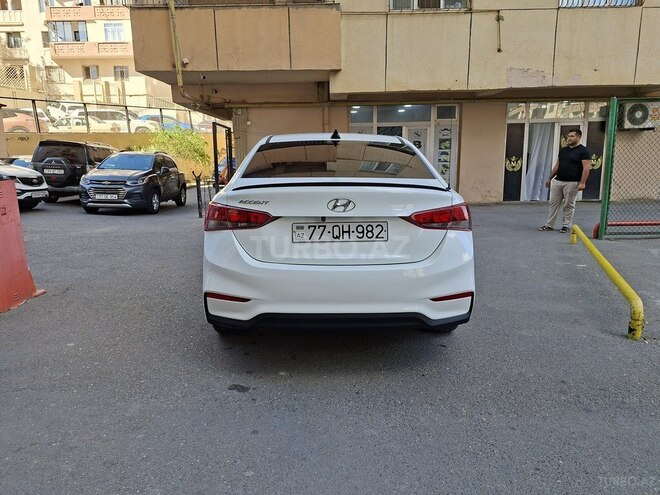 Hyundai Accent 2018, 162,409 km - 1.4 l - Bakı