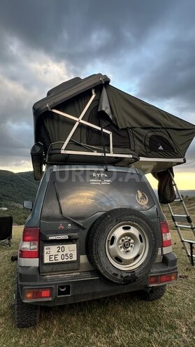 Mitsubishi Pajero io 2001, 237,000 km - 2.0 l - Bakı