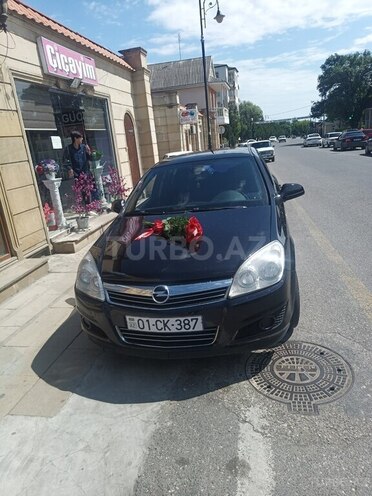 Opel Astra 2010, 250,000 km - 1.4 l - Qusar