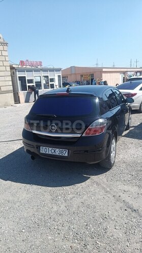 Opel Astra 2010, 250,000 km - 1.4 l - Qusar
