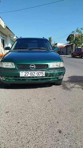Opel Astra 1996, 518,000 km - 1.6 l - Xaçmaz