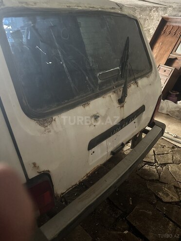 LADA (VAZ) Niva 2007, 150,000 km - 1.7 l - Salyan