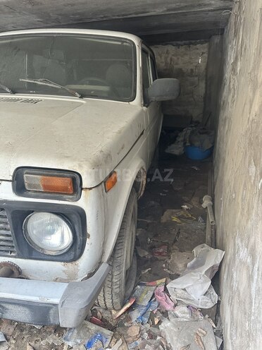 LADA (VAZ) Niva 2007, 150,000 km - 1.7 l - Salyan