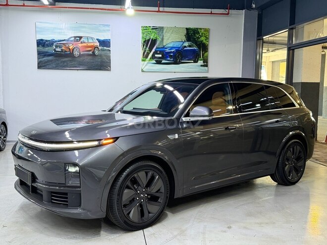 Li Auto L7 2025, 4,200 km - 1.5 l - Bakı