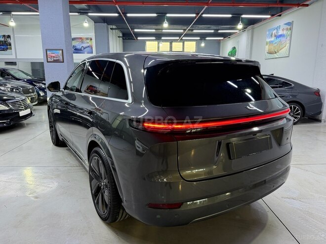 Li Auto L7 2025, 4,200 km - 1.5 l - Bakı