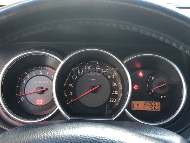 Nissan Tiida 2008, 169,500 km - 1.8 l - Bakı