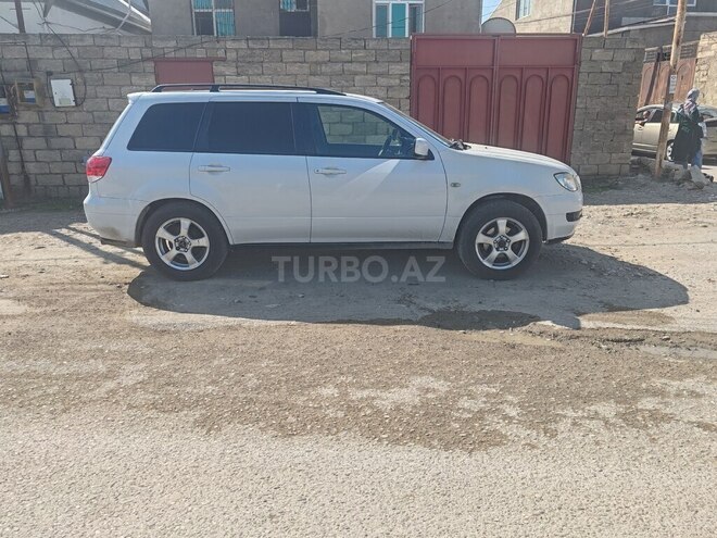Mitsubishi Airtrek 2001, 435,218 km - 2.4 l - Bakı