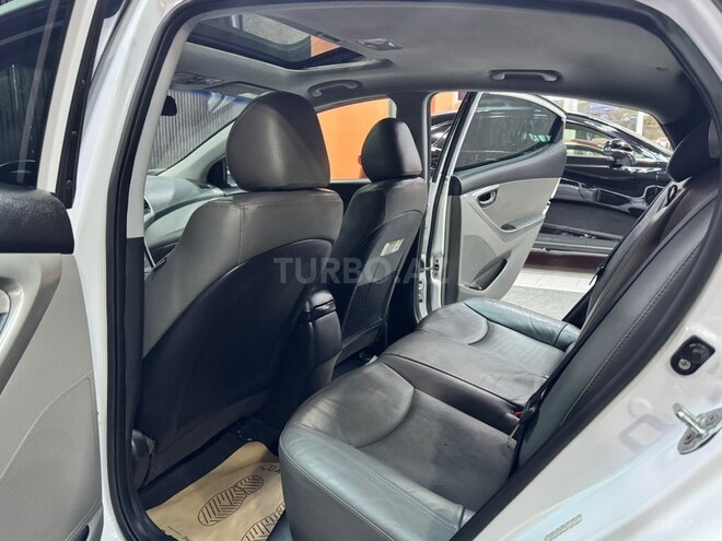 Hyundai Elantra 2015, 140,000 km - 2.0 l - Xırdalan