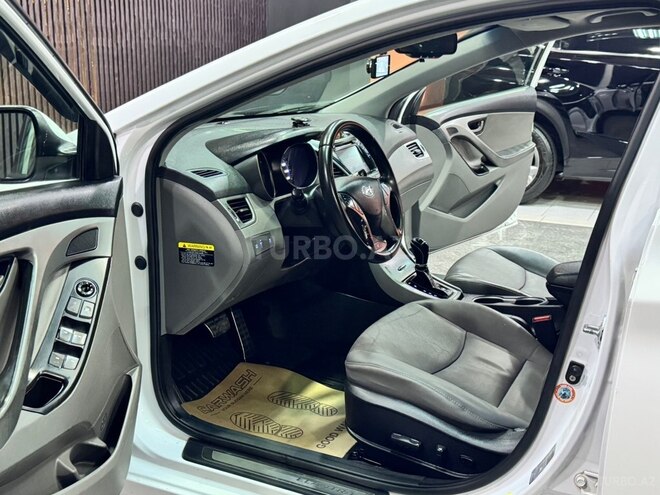 Hyundai Elantra 2015, 140,000 km - 2.0 l - Xırdalan