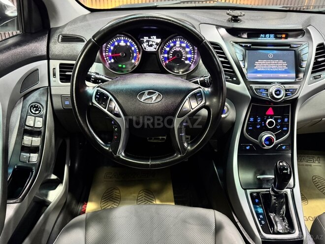 Hyundai Elantra 2015, 140,000 km - 2.0 l - Xırdalan