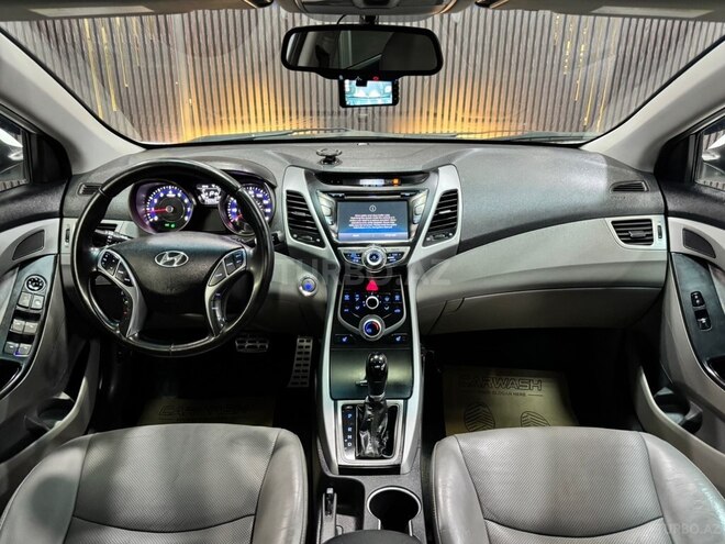 Hyundai Elantra 2015, 140,000 km - 2.0 l - Xırdalan