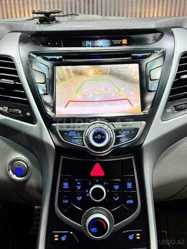 Hyundai Elantra 2015, 140,000 km - 2.0 l - Xırdalan