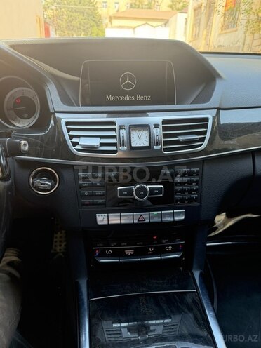 Mercedes E 220 2014, 271,000 km - 2.1 l - Bakı