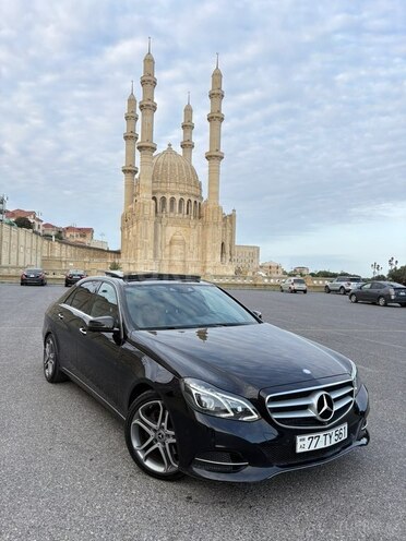 Mercedes E 220 2015, 247,000 km - 2.1 l - Bakı