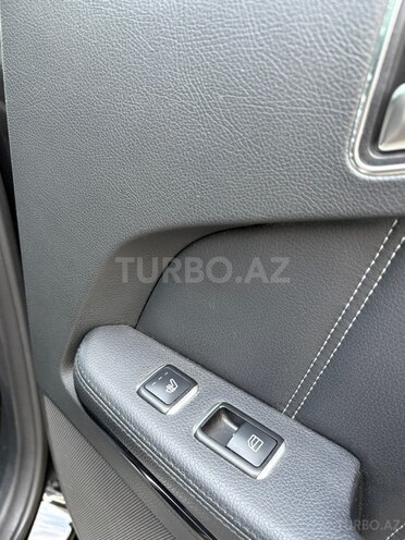 Mercedes E 220 2015, 247,000 km - 2.1 l - Bakı