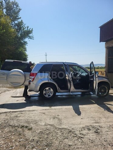 Suzuki Grand Vitara 2008, 230,000 km - 2.0 l - Oğuz
