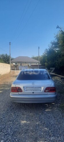 Mercedes E 230 1996, 160,000 km - 2.3 l - Tərtər