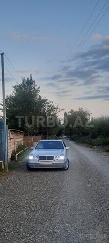 Mercedes E 230 1996, 160,000 km - 2.3 l - Tərtər