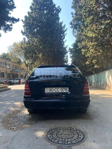 Mercedes C 220 2006, 289,000 km - 2.2 l - Bakı