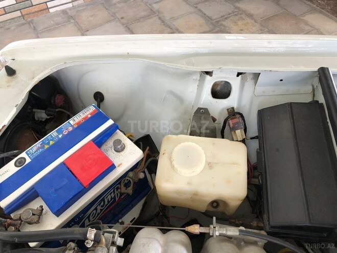 LADA (VAZ) 2107 2007, 147,900 km - 1.6 l - Salyan
