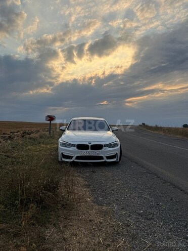 BMW 330 2015, 203,500 km - 2.0 l - Sumqayıt