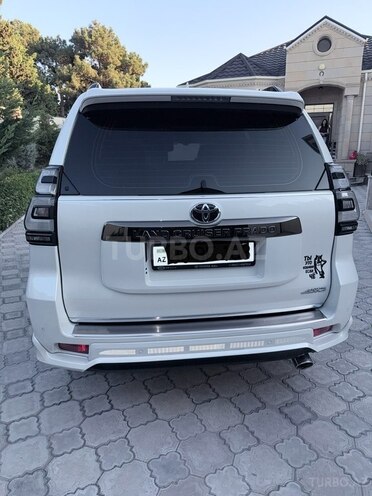 Toyota Land Cruiser Prado 2022, 21,950 km - 2.8 л - Bakı