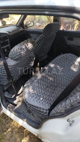 Daewoo Nexia 2009, 325,000 km - 1.5 l - Qusar