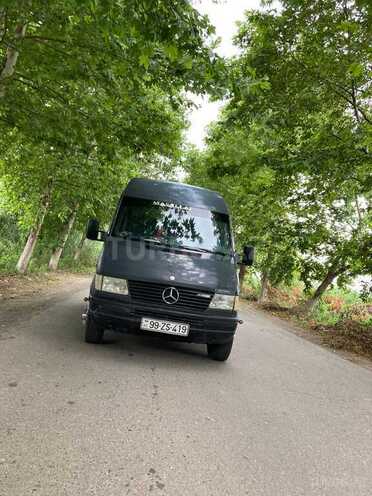Mercedes Sprinter 208 1996, 500,000 km - 2.9 l - Füzuli