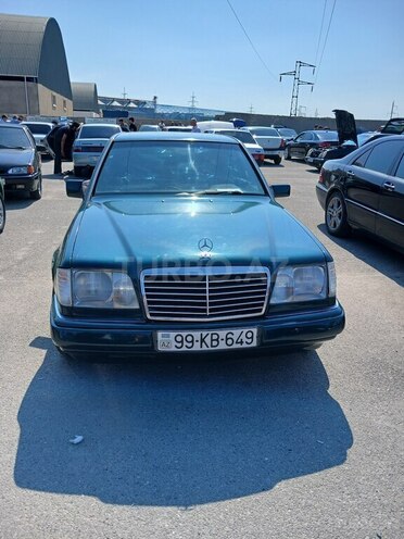 Mercedes E 200 1994, 450,533 km - 2.0 л - Bakı
