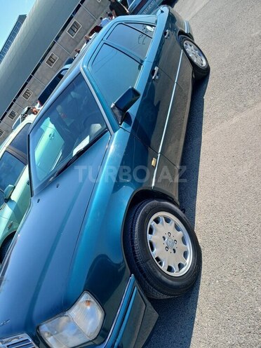 Mercedes E 200 1994, 450,533 km - 2.0 л - Bakı