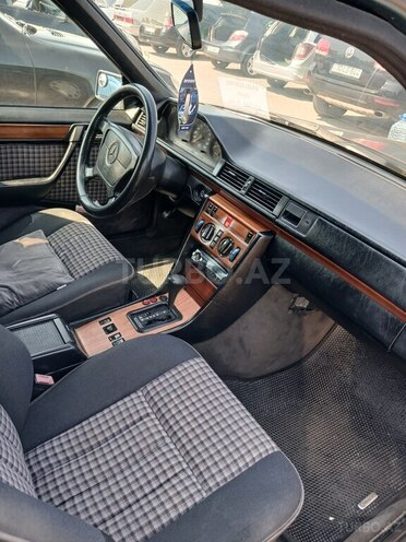 Mercedes E 200 1994, 450,533 km - 2.0 л - Bakı