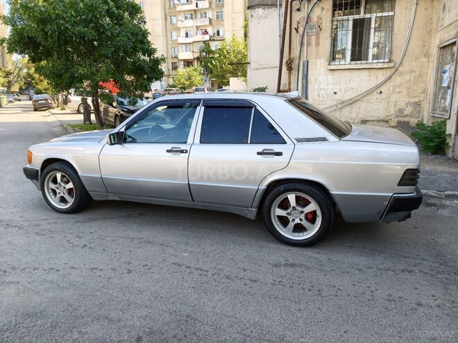 Mercedes 190 1991, 351,936 km - 2.0 l - Bakı