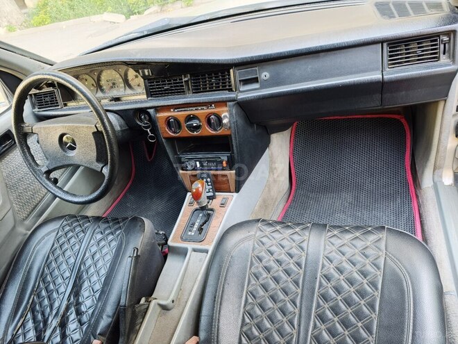 Mercedes 190 1991, 351,936 km - 2.0 l - Bakı
