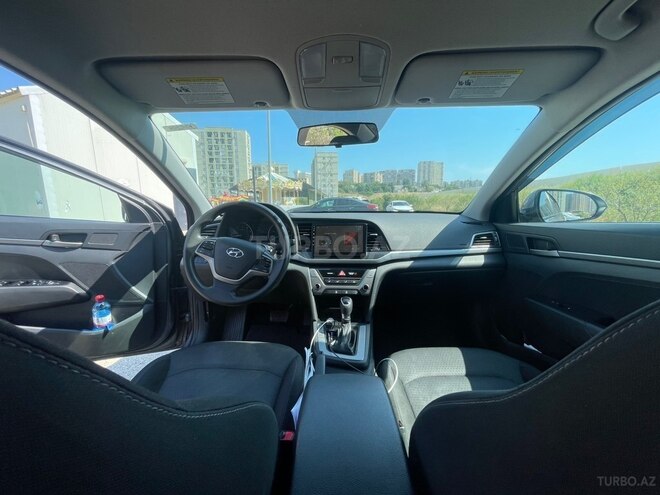 Hyundai Elantra 2018, 257,495 km - 2.0 л - Bakı