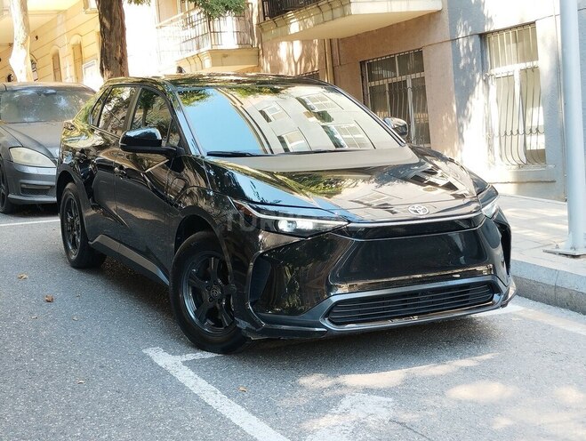 Toyota bZ4X 2023, 34,800 km - 0.0 l - Bakı