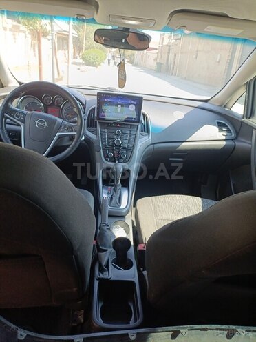 Opel Astra 2015, 313,000 km - 1.4 l - Bakı