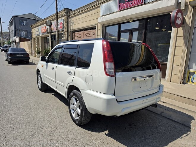 Nissan X-Trail 2002, 211,000 km - 2.0 l - Bakı