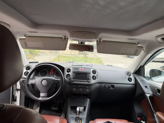 Volkswagen Tiguan 2009, 303,000 km - 2.0 l - Bakı