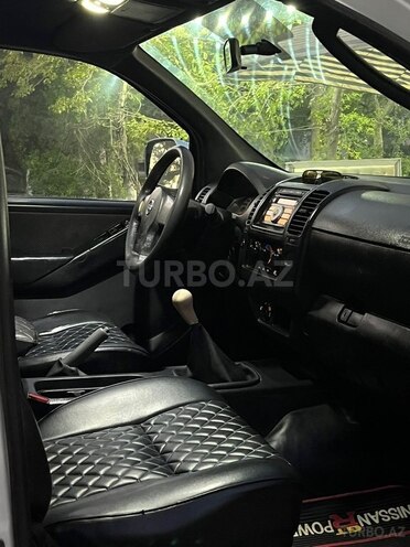 Nissan Navara 2008, 255,000 km - 2.5 l - Sumqayıt